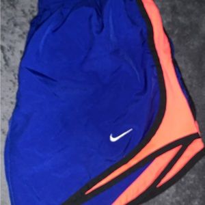 Nike tempo running shorts. Size small